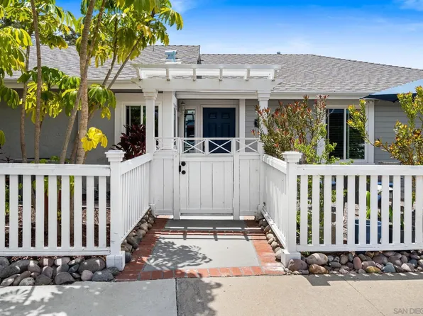 12095 Rue Des Amis, San Diego, CA 92131