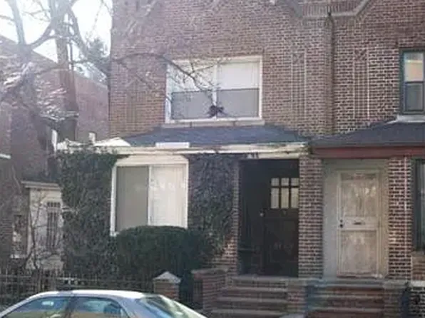 2406 Cortelyou Rd, Brooklyn, NY 11226