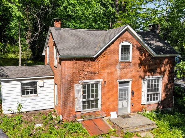 704 Bangor Mountain Rd, Stroudsburg, PA 18360