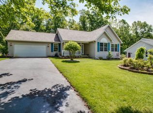 226 Embury Dr, Battle Creek, MI