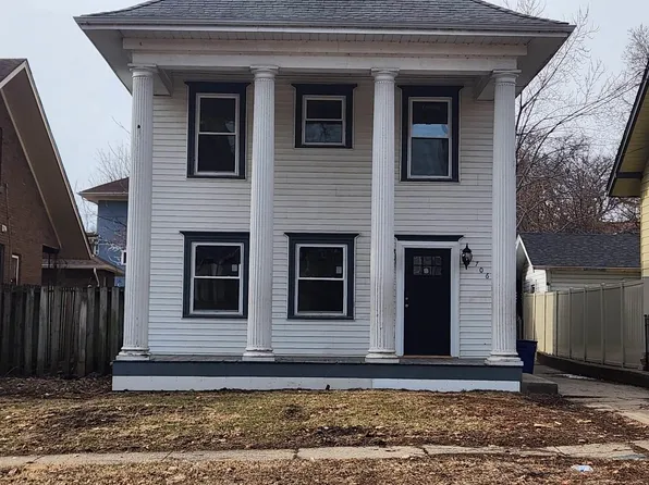 706 John St, Rockford, IL 61103