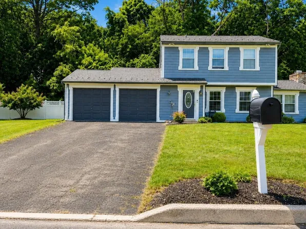 1882 Brook Ln, Jamison, PA 18929
