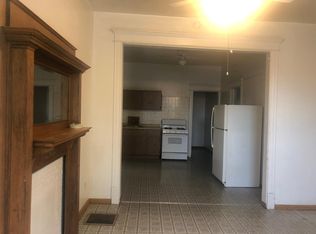 2437 W Arthington St #1F, Chicago, IL 60612