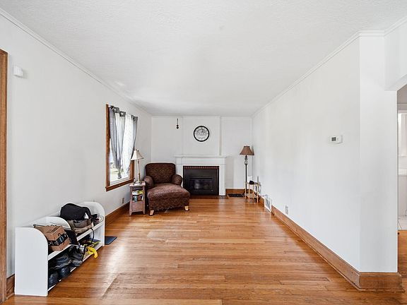 5th image of 4319 Francis St