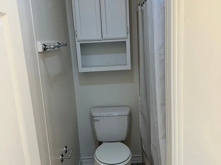 200 Aster St — Photo 11