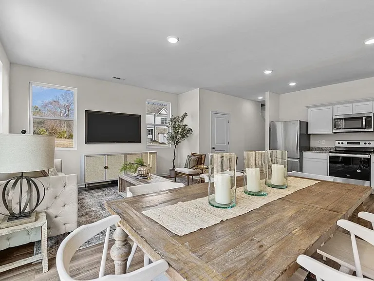 3101 Primo Dr — Photo 16