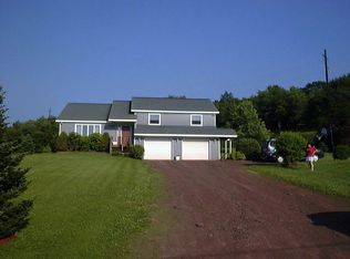 17 White Birch Ln, Honesdale, PA 18431