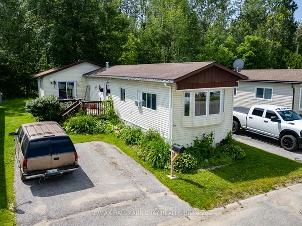 1331 Hilltop Rd, Severn, ON L3V 0V1