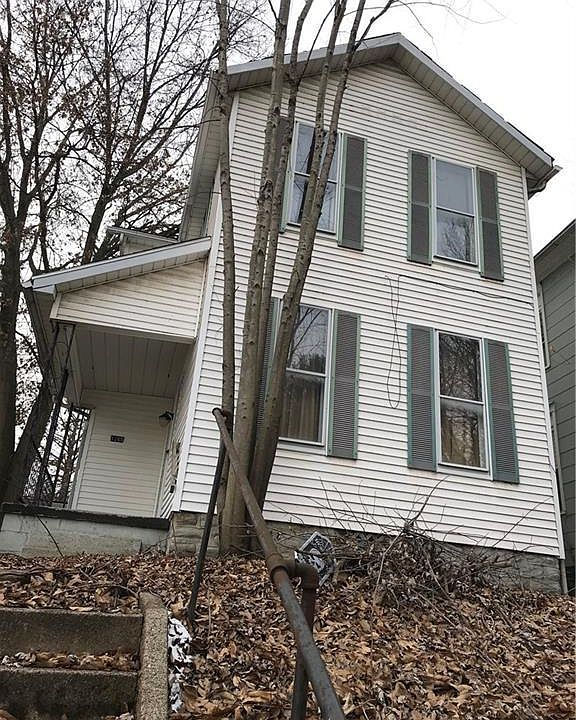 1st image of 1265 Bluff St