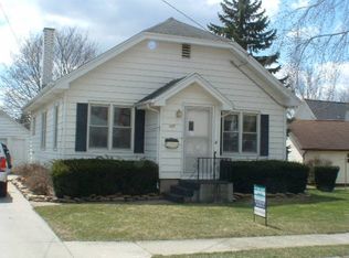 225 Market St, Potter, WI 54160