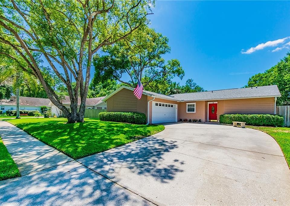 1st image of 18242 Swan Lake Dr
