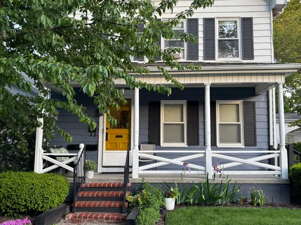 15 Bennett St Floor 2, Taunton, MA 02780