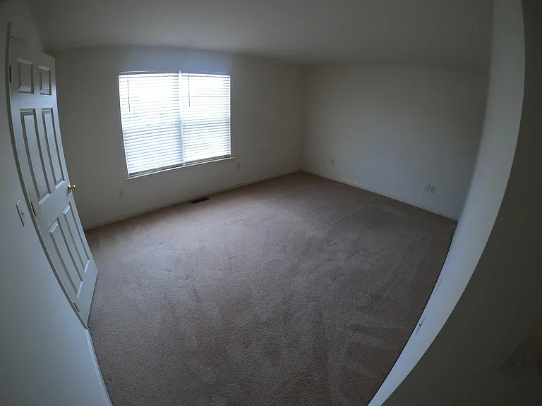 2101 Quail Hollow Dr — Photo 38