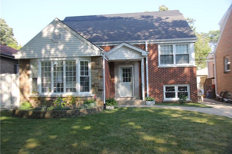 1st image of 8129 Kolmar Ave