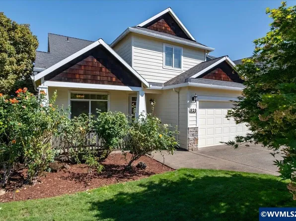 928 Feather Sky St NW, Salem, OR 97304