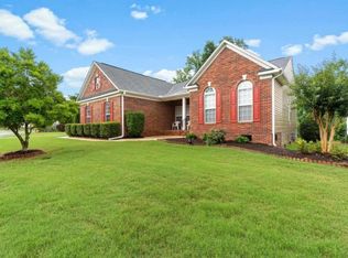211 Brenleigh Ct, Simpsonville, SC 29680