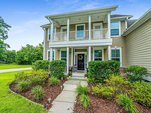 3rd image of 101 Wachovia Ct
