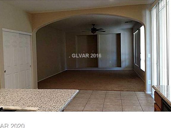 4th image of 11748 Del Sur Ave