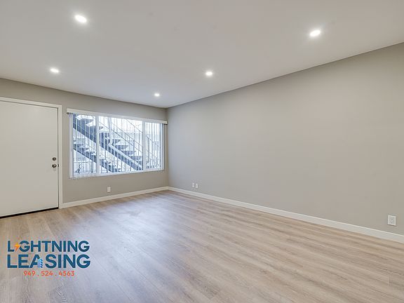 2nd image of 320 E Fairview Ave #5