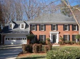 6970 Hunters Knl NE, Sandy Springs, GA 30328