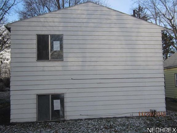 4th image of 1049 Yukon Ave
