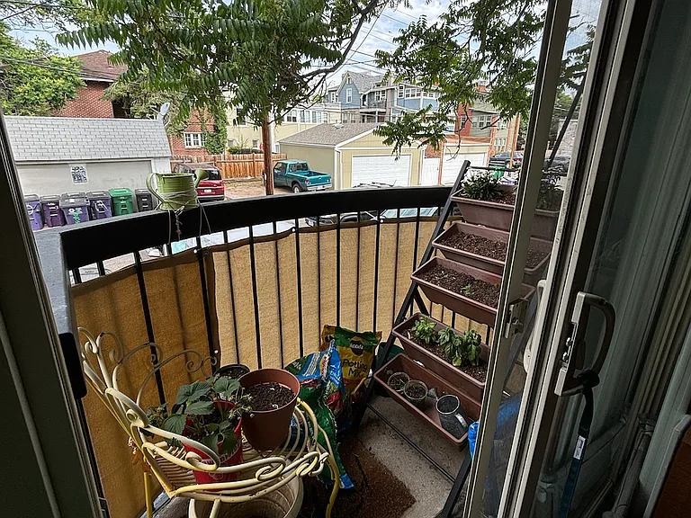 1231 N Downing St #205 — Photo 9