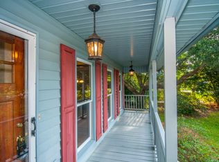 1925 Ashley Hall Rd, Charleston, SC 29407