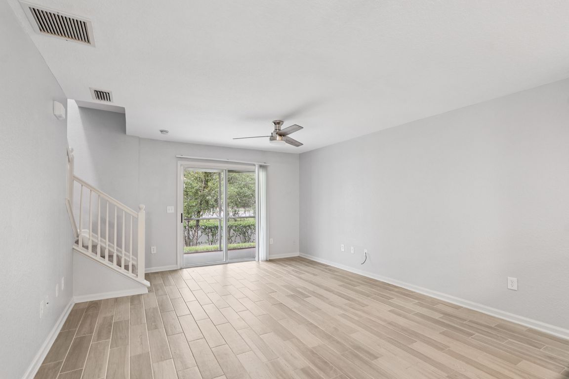 10-print-Argyle Business Loop-S1107-010