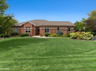 3011 Red Oak Dr, Harvard, IL 60033