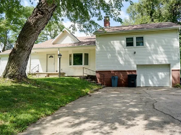 2018 N 54th St, Kansas City, KS 66104
