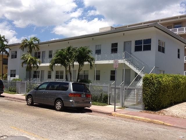 1st image of 1011 9th St