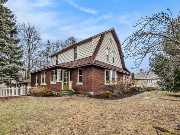 553 Erie St, South Haven, MI 49090