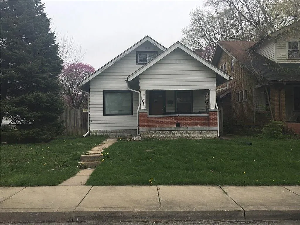 411 Wallace Ave photo 1