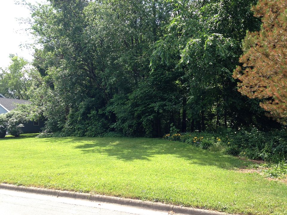 1st image of 1914 Wilmont Dr SE