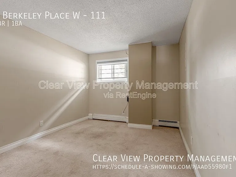 5 Berkeley Pl W #111 — Photo 17