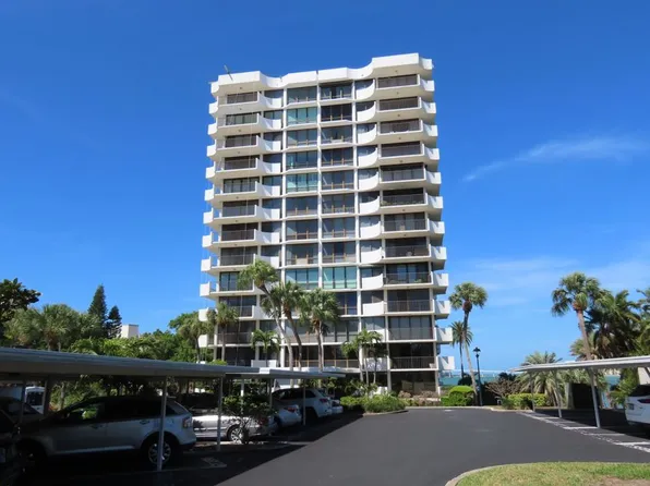 80 Rogers St APT 4D, Clearwater, FL 33756