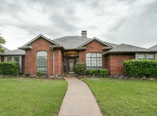 1318 Black Oak Dr, Carrollton, TX 75007