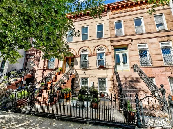 827 Hancock St, Brooklyn, NY 11233