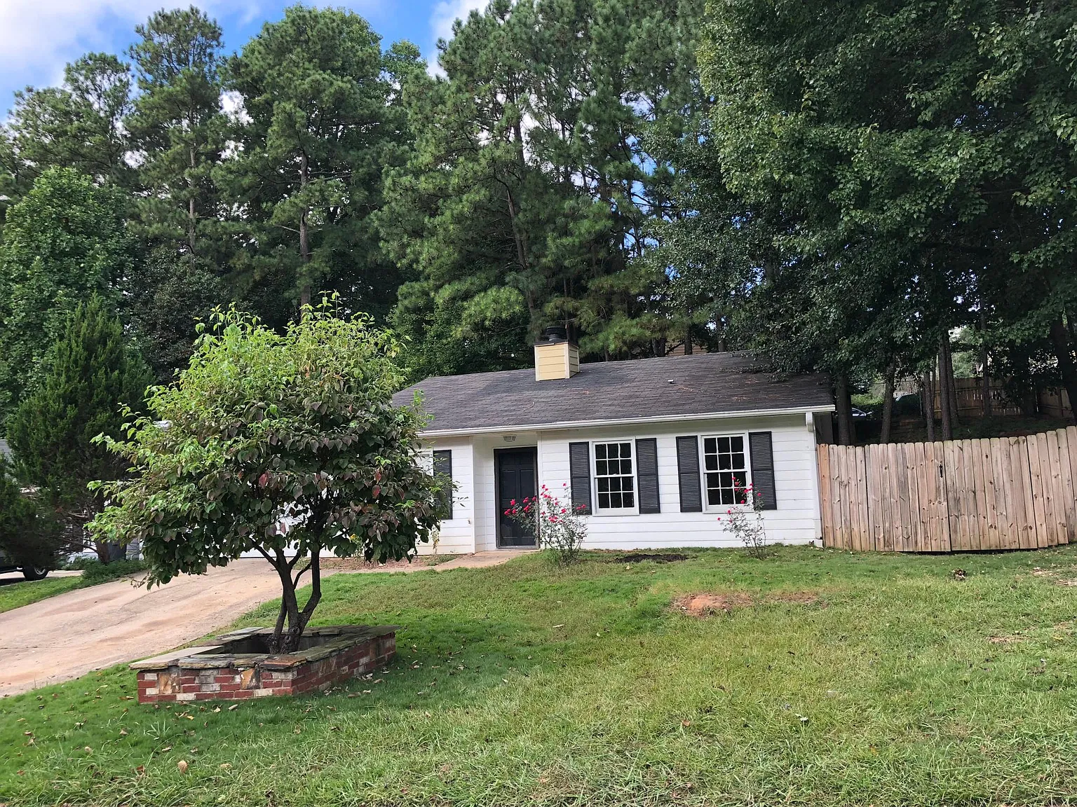 3 bed, 1500 sqft, $1,995 — Photo 1