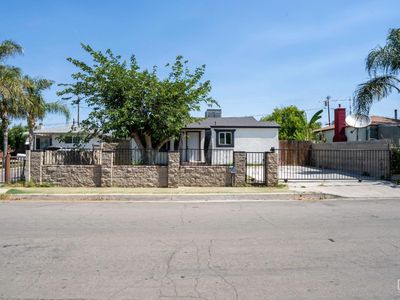 2710 Trust Ave, Bakersfield, CA, 93306