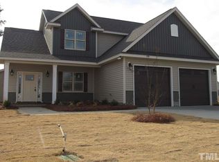 28 River Rock Ct, Clayton, NC 27527