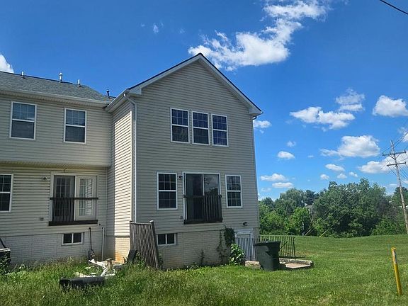 4th image of 816 Marquette Dr