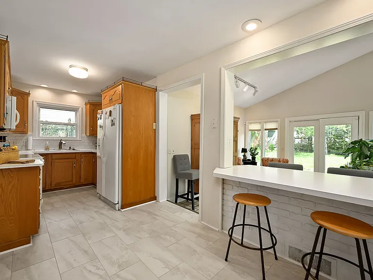 5525 Falmouth Rd — Photo 12