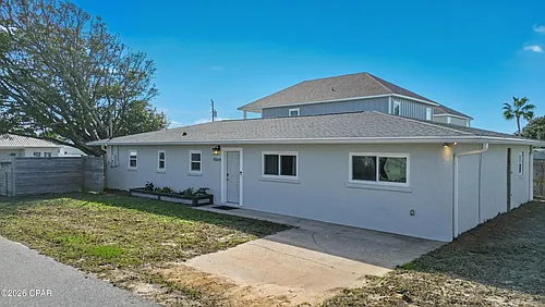 19909 Alta Vista Dr Photo 1