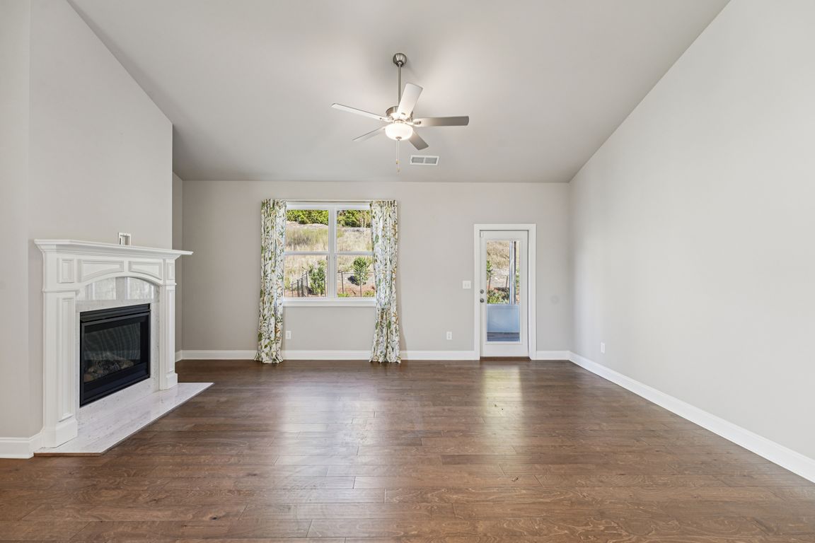 next background image