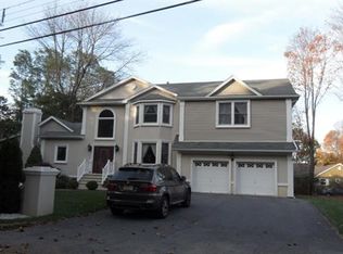 16 Ridge Rd, Budd Lake, NJ 07828