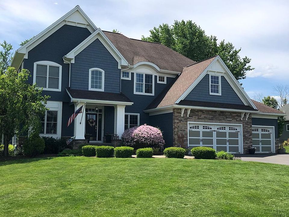 1st image of 315 Wexford Ln
