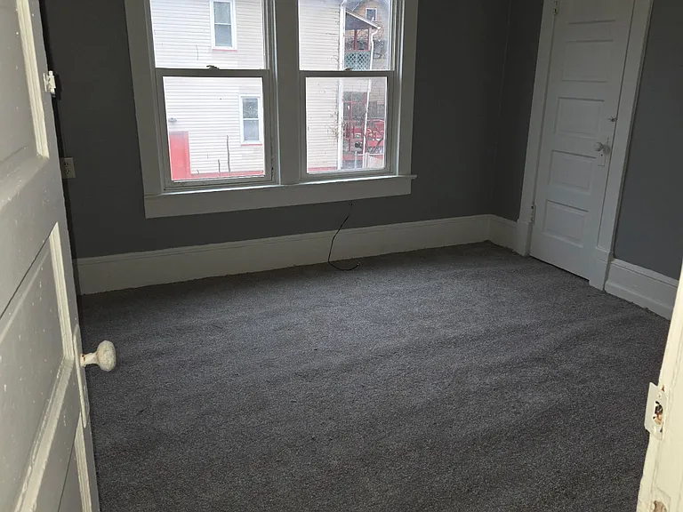 206 E Arcadia Ave — Photo 8