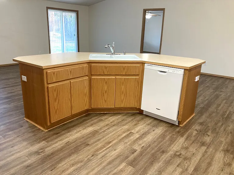 5402 Kirkwood Ln — Photo 14