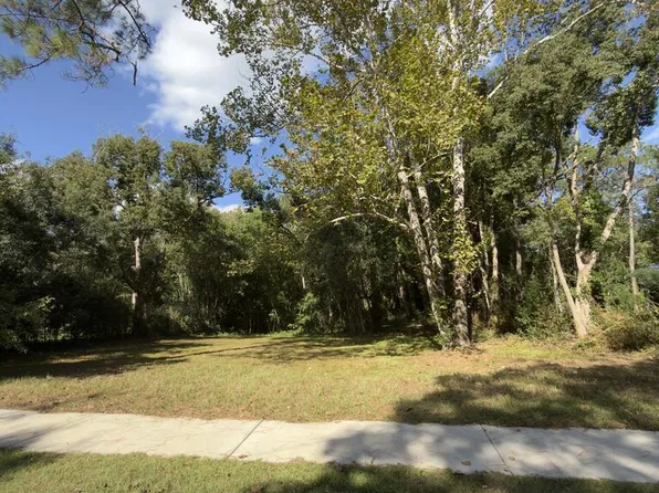 419 S College St, Thomasville, GA 31792